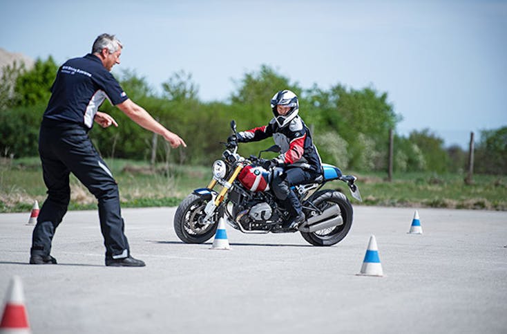 BMW Motorrad Training für Fortgeschrittene bei München