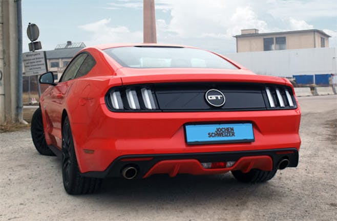 Ford Mustang GT fahren bei Wien (8 Std.)