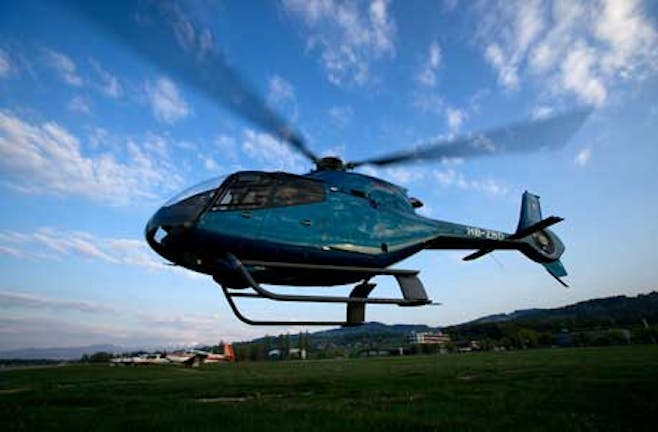 Helikopterflug mit Alpenpanorama