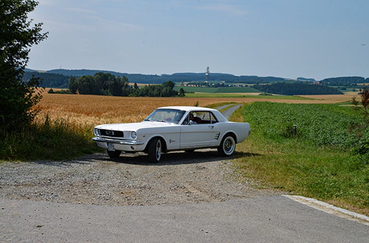Oldtimer Ford Mustang mieten Krummennaab (1 Tag)