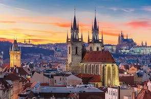 Städtetrip Prag mit Mittelalterdinner für 2 (3 Tage)