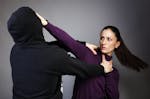 Selbstverteidigung für Frauen